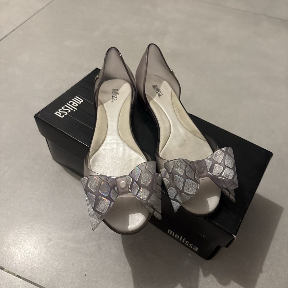 Melissa Women's Flats with Iridescent Bow - Gray